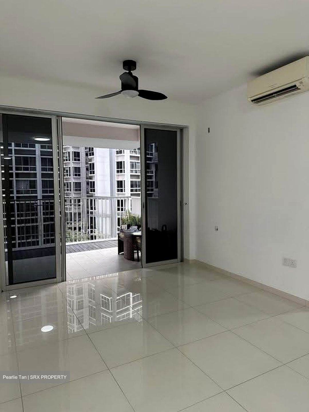 Oasis @ Elias (D18), Condominium #630691041